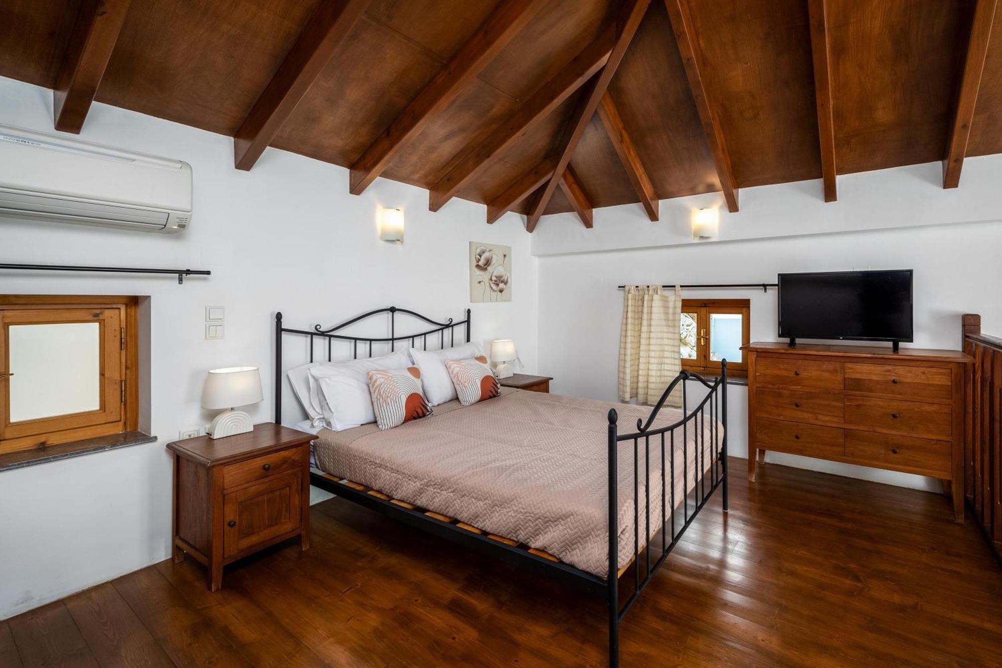 Over The Sea Apartments سيمي المظهر الخارجي الصورة